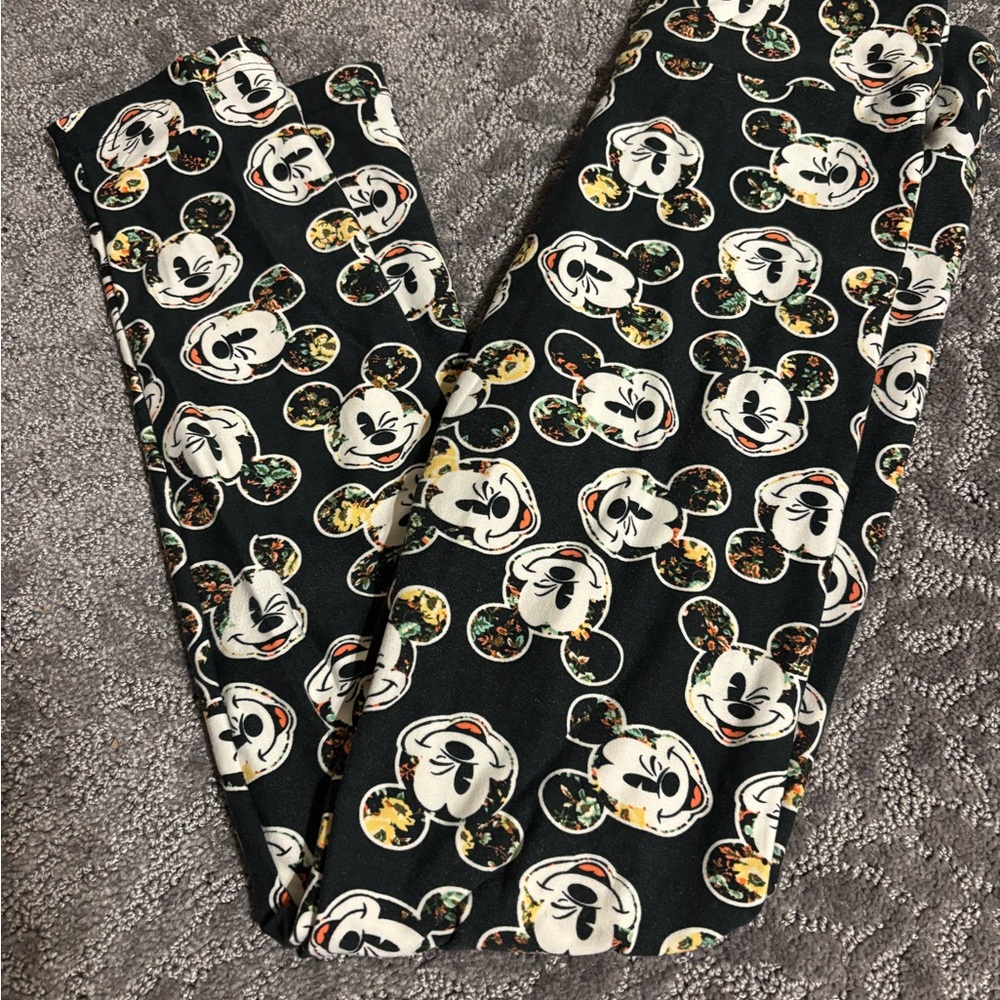 LuLaRoe Gray and Black Patterned Leggings EUC